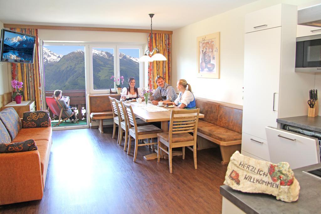 Aparthotel Hohe Brücke-NPHT Sommercard inklusive Mittersill Habitación foto